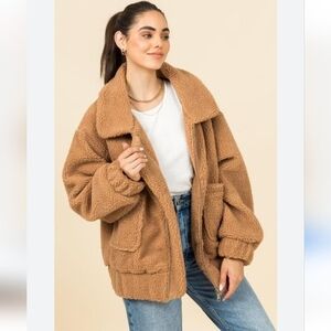 HYFVE Teddy Jacket Zip Up Tan Size L Cozy Casual Soft Girl Coquette Fuz…